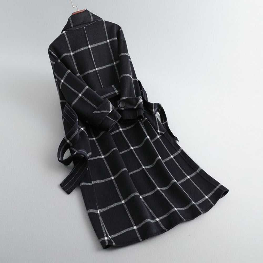 Damejakke i Uldmix Med Rudemønster | Lange Ærmer & Figursyet Snit | Mønstret Overtøj Til Arbejde, Hverdag & Vinterbrug | Vanero