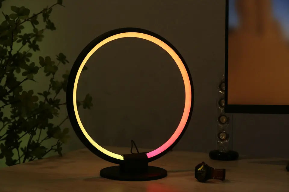 RGB LED Bordlampe Med Ringdesign | Touch Dæmpning Og Aluminiumskonstruktion | Indendørs Belysning Til Skriveborde Og Opholdsrum | Vanero