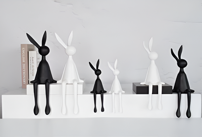 ResinLux Påskehare | Moderne Sort/Hvid/Blå Hare Siddende | Vanero