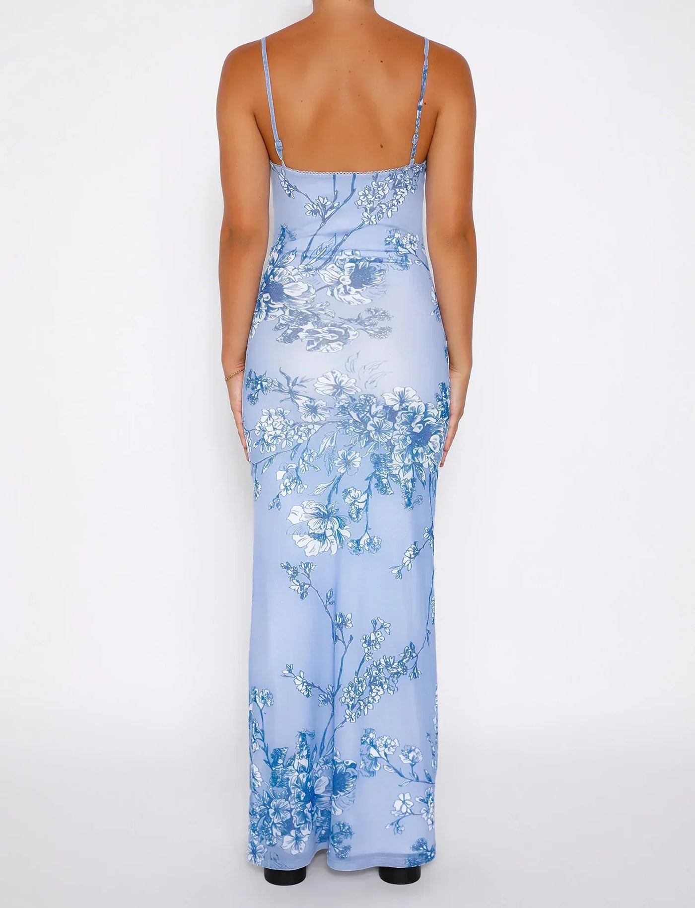 Blomstret Blå Blondekjole | Elegant & Feminint | Vanero