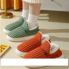 WarmSlipper Fleece & Tekstilfor | Regular Fit Hjemmesko | Skridsikker Gummisål til Indendørs Brug & Afslapning | Vanero