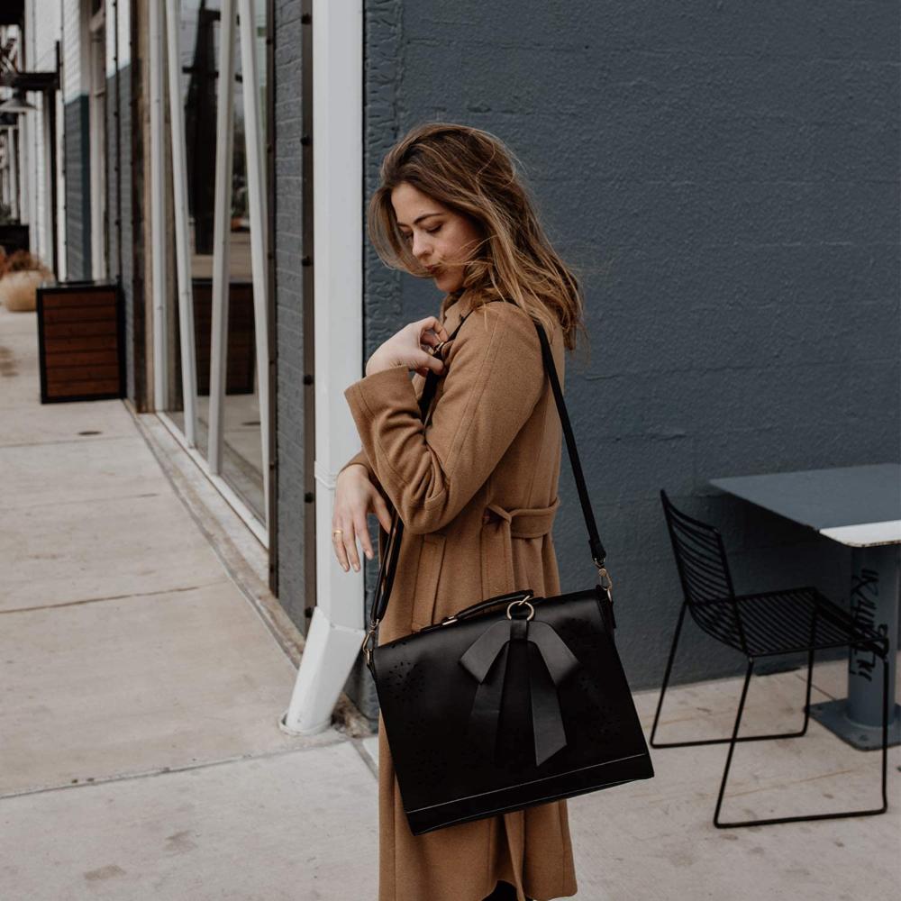 Skuldertaske Struktureret Materiale | Kompakt Pasform Crossbody Taske | Sløjfedetalje Design Til Hverdagsbrug & Anledninger | Vanero
