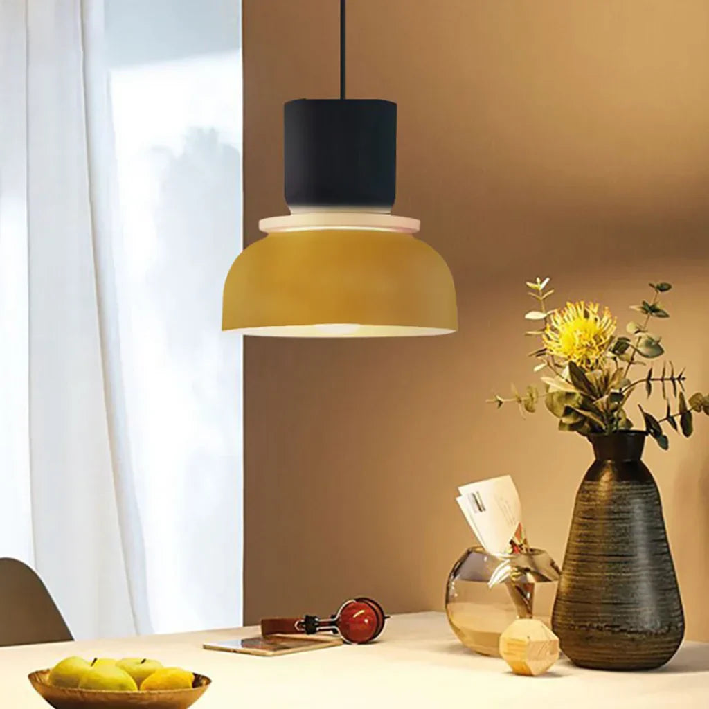 Pendellampe Med Farveblokdesign | Metal Loftlampe Med E27 Fatning | Indendørs Belysning | Vanero