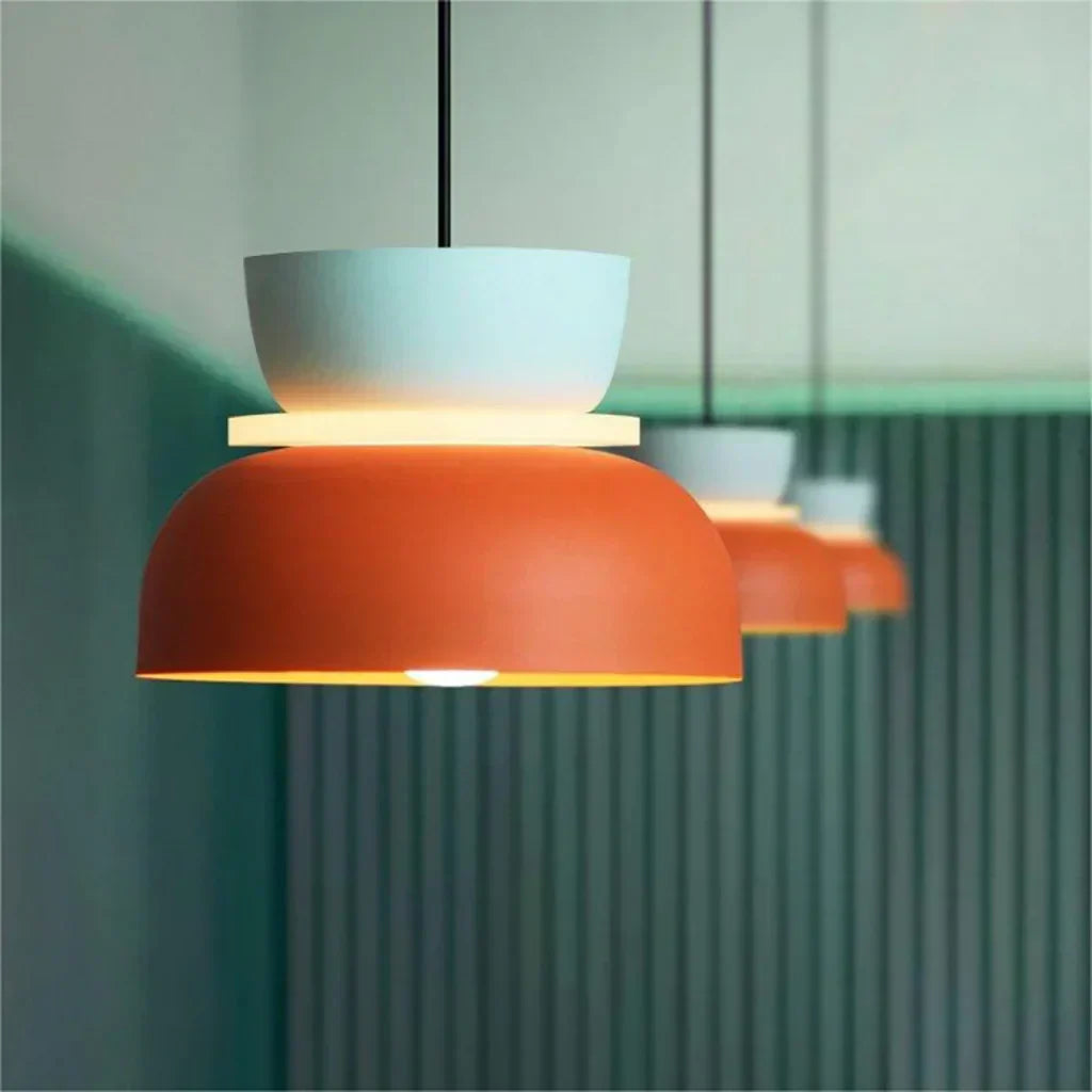 Pendellampe Med Farveblokdesign | Metal Loftlampe Med E27 Fatning | Indendørs Belysning | Vanero