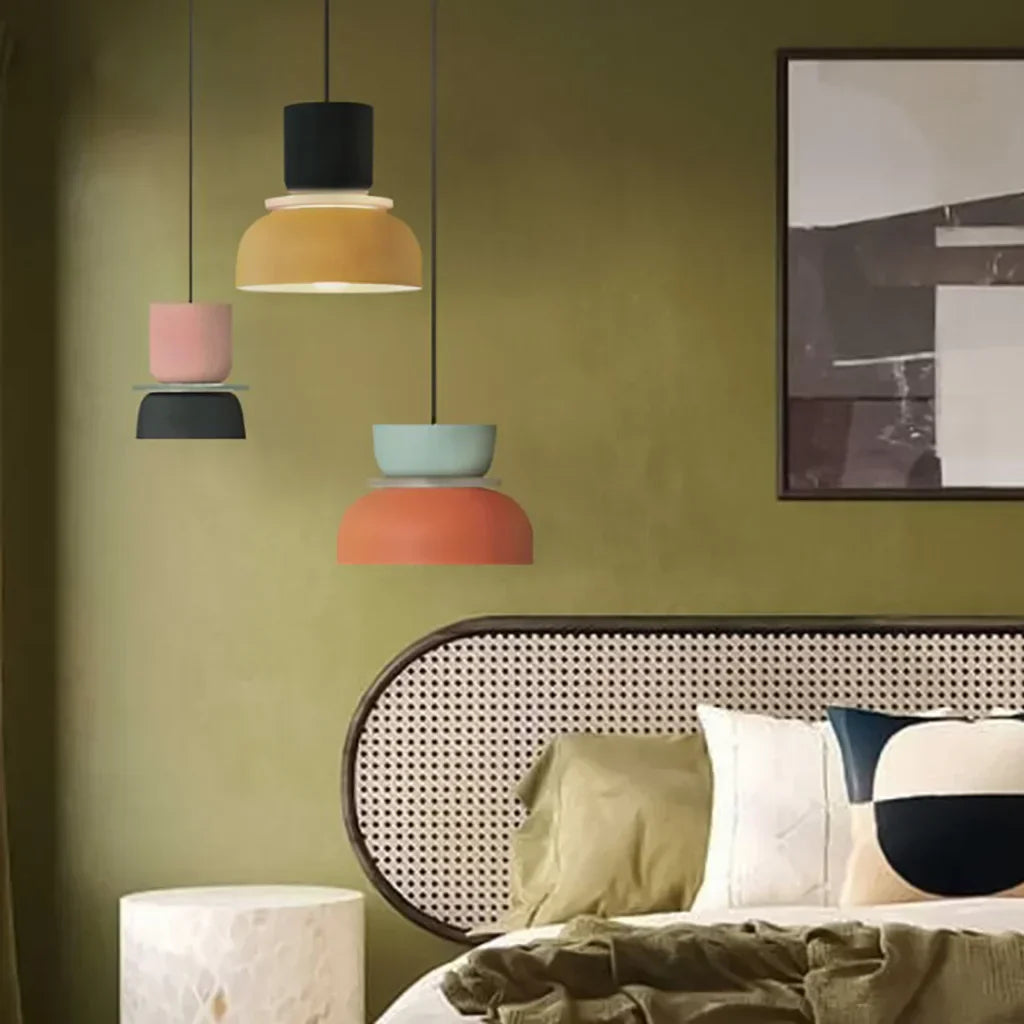 Pendellampe Med Farveblokdesign | Metal Loftlampe Med E27 Fatning | Indendørs Belysning | Vanero