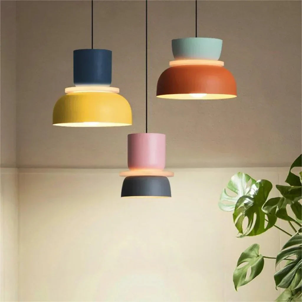 Pendellampe Med Farveblokdesign | Metal Loftlampe Med E27 Fatning | Indendørs Belysning | Vanero