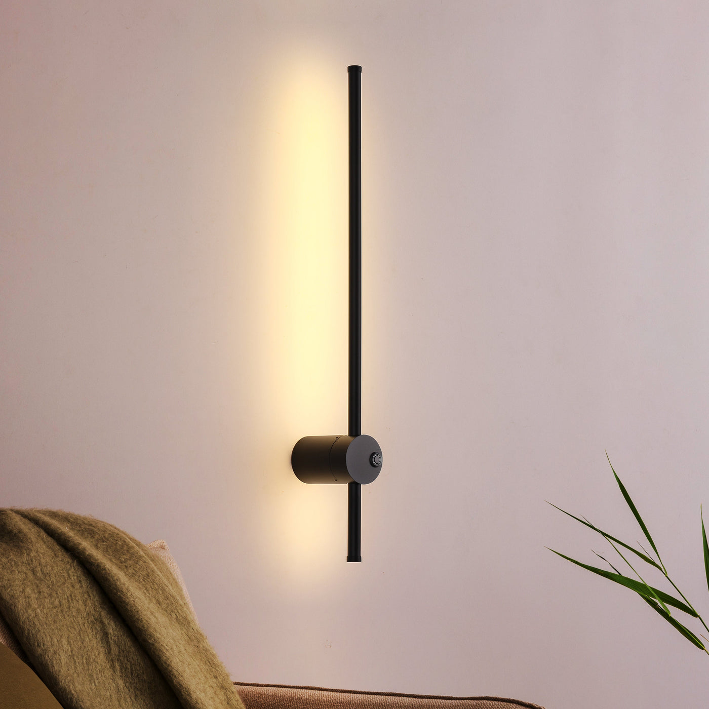 Retta | LED Væglampe Sort 60cm | Vanero
