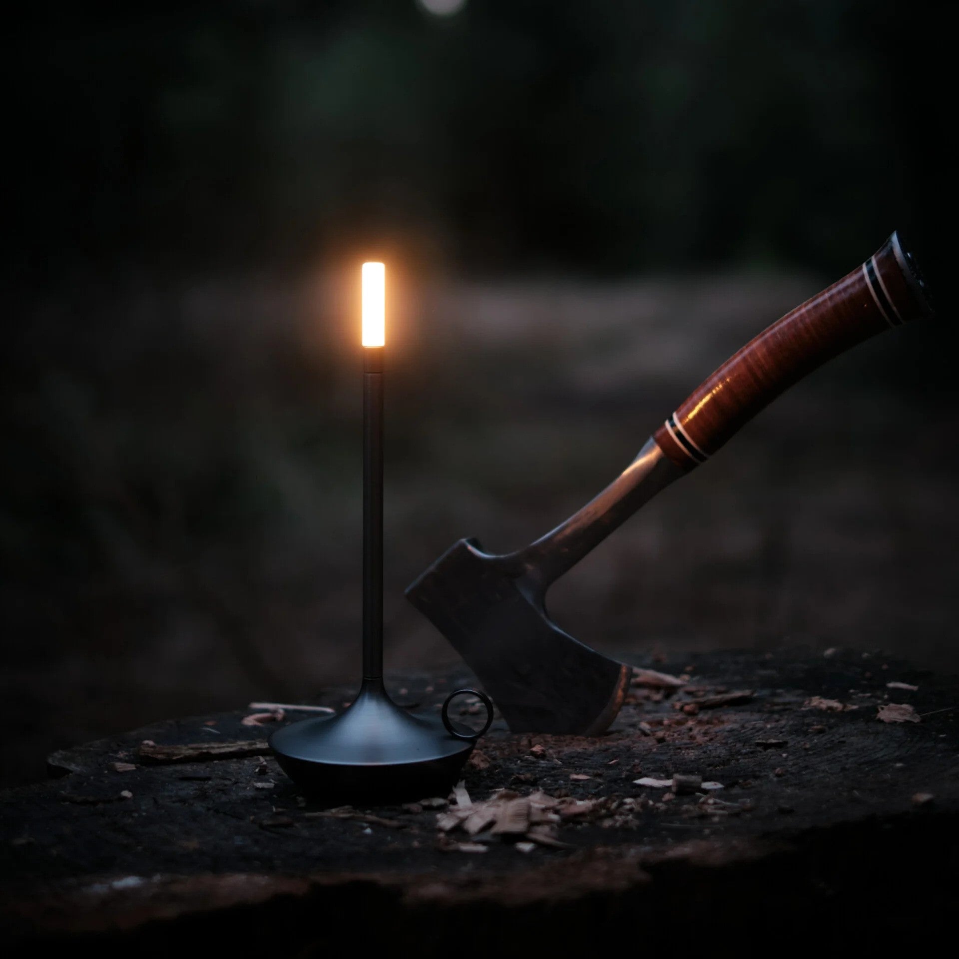 LED Skrivebordslampe Metal | Genopladelig Lampe med Touch-Betjening | Justerbar Indendørs Arbejdsbelysning | Vanero