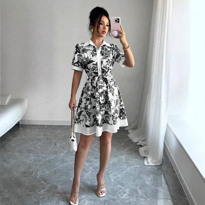 Dame Bluserkjole Med Blomsterdesign | Stilfuld Sommerkjole | Vanero