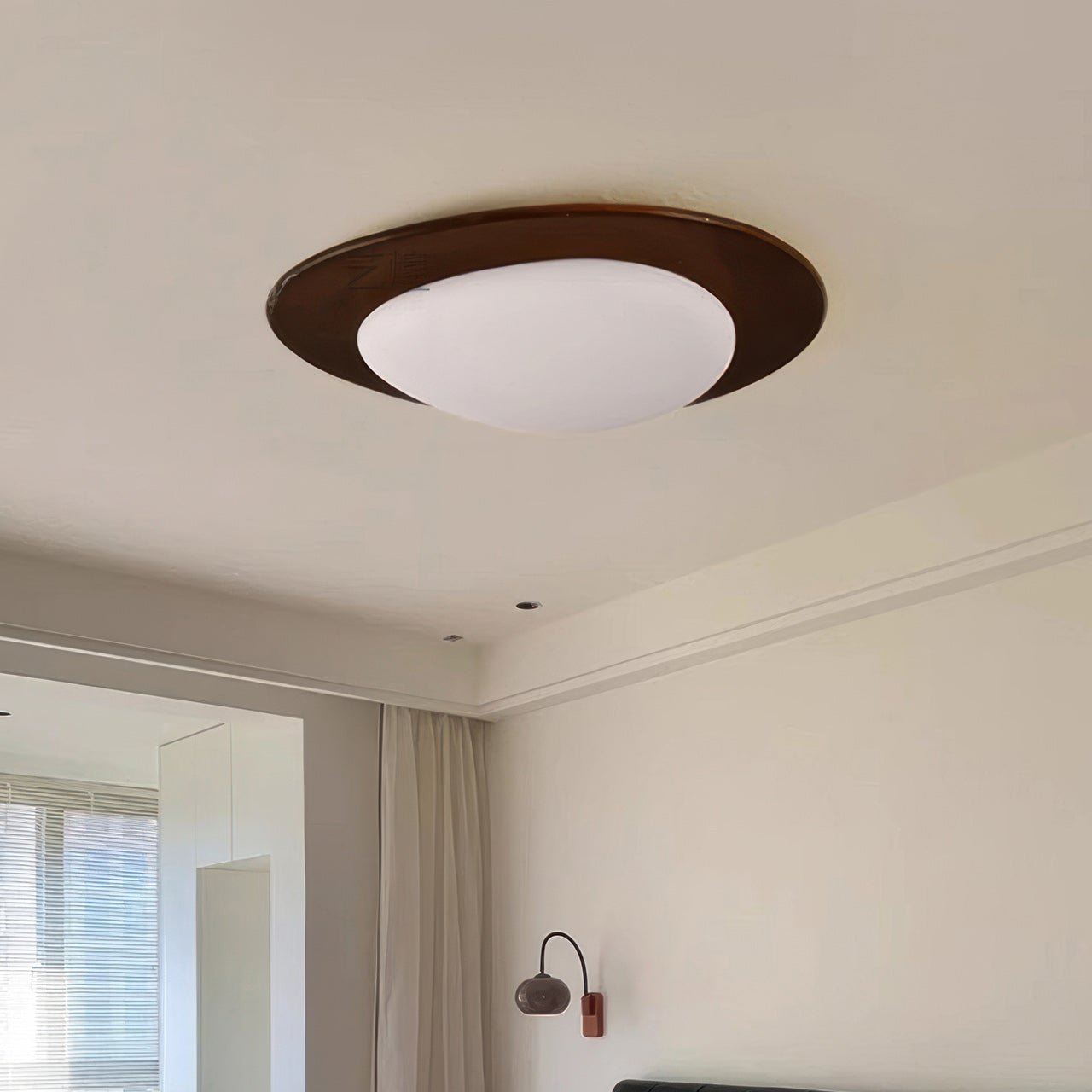 Loftslampe | Skandinavisk design med småsten og træårer | Vanero