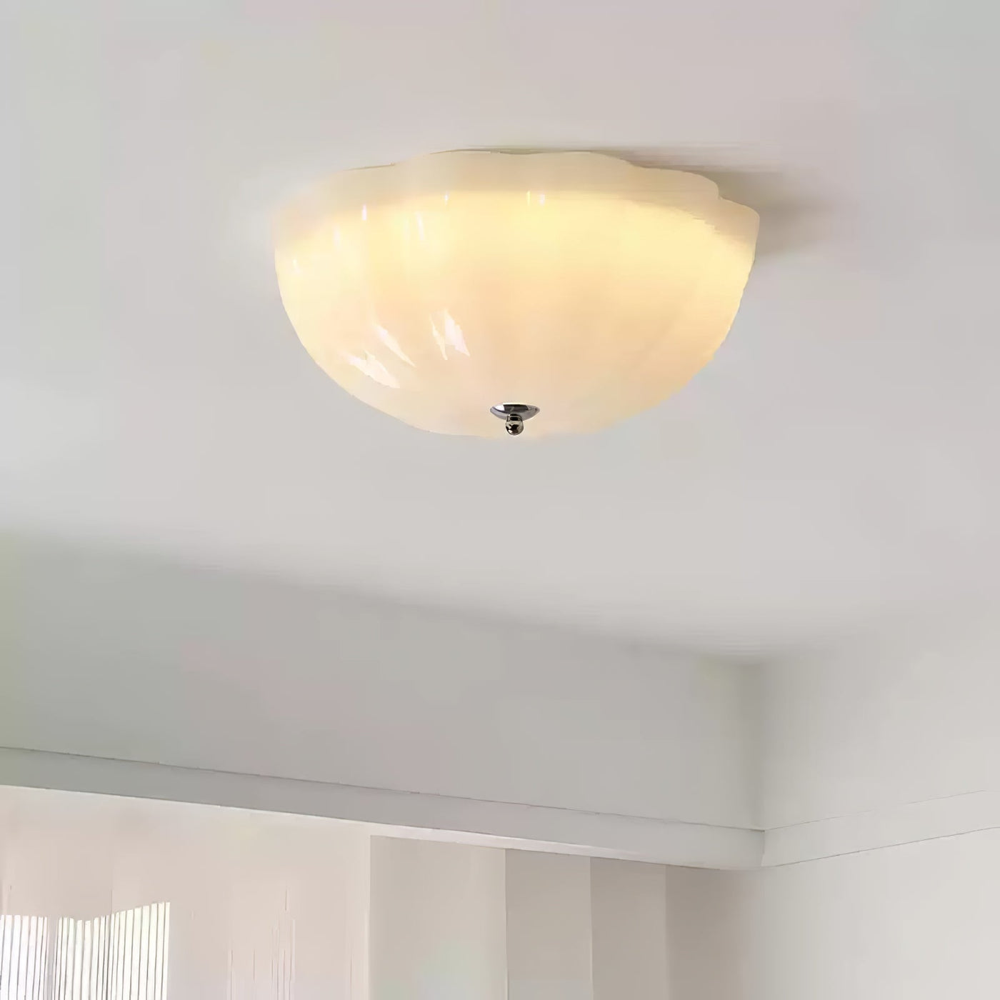 Loftslampe l med opal skal l Vanero