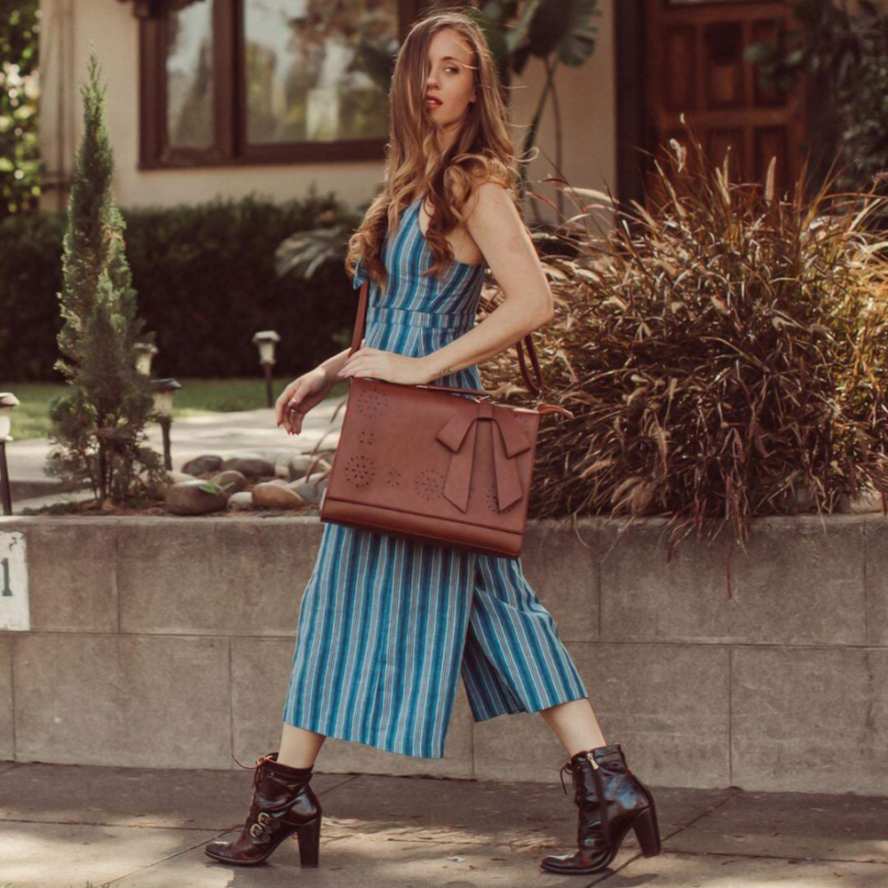 Skuldertaske Struktureret Materiale | Kompakt Pasform Crossbody Taske | Sløjfedetalje Design Til Hverdagsbrug & Anledninger | Vanero