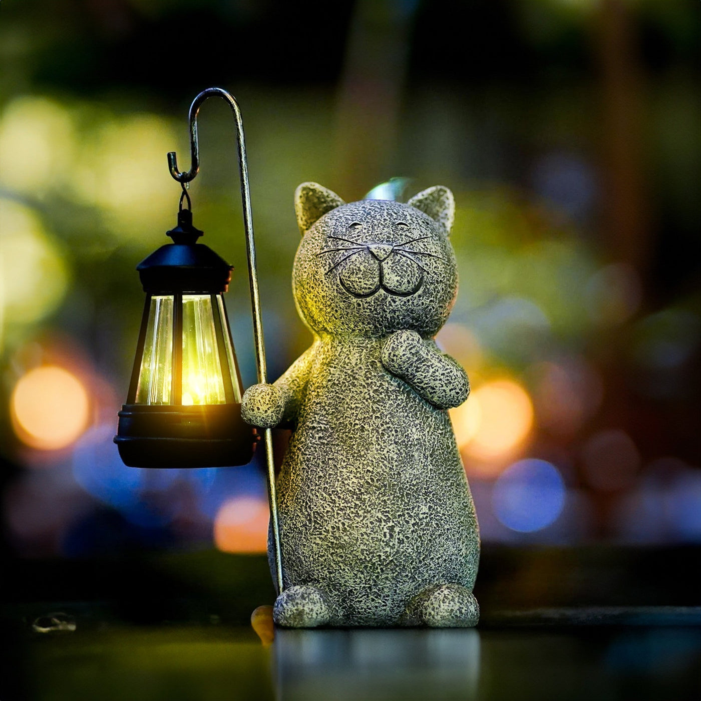 LumiPaws | Solcelledrevet Gylden Kattefigur med Lys til Magisk Udendørs Havedekoration | Vanero