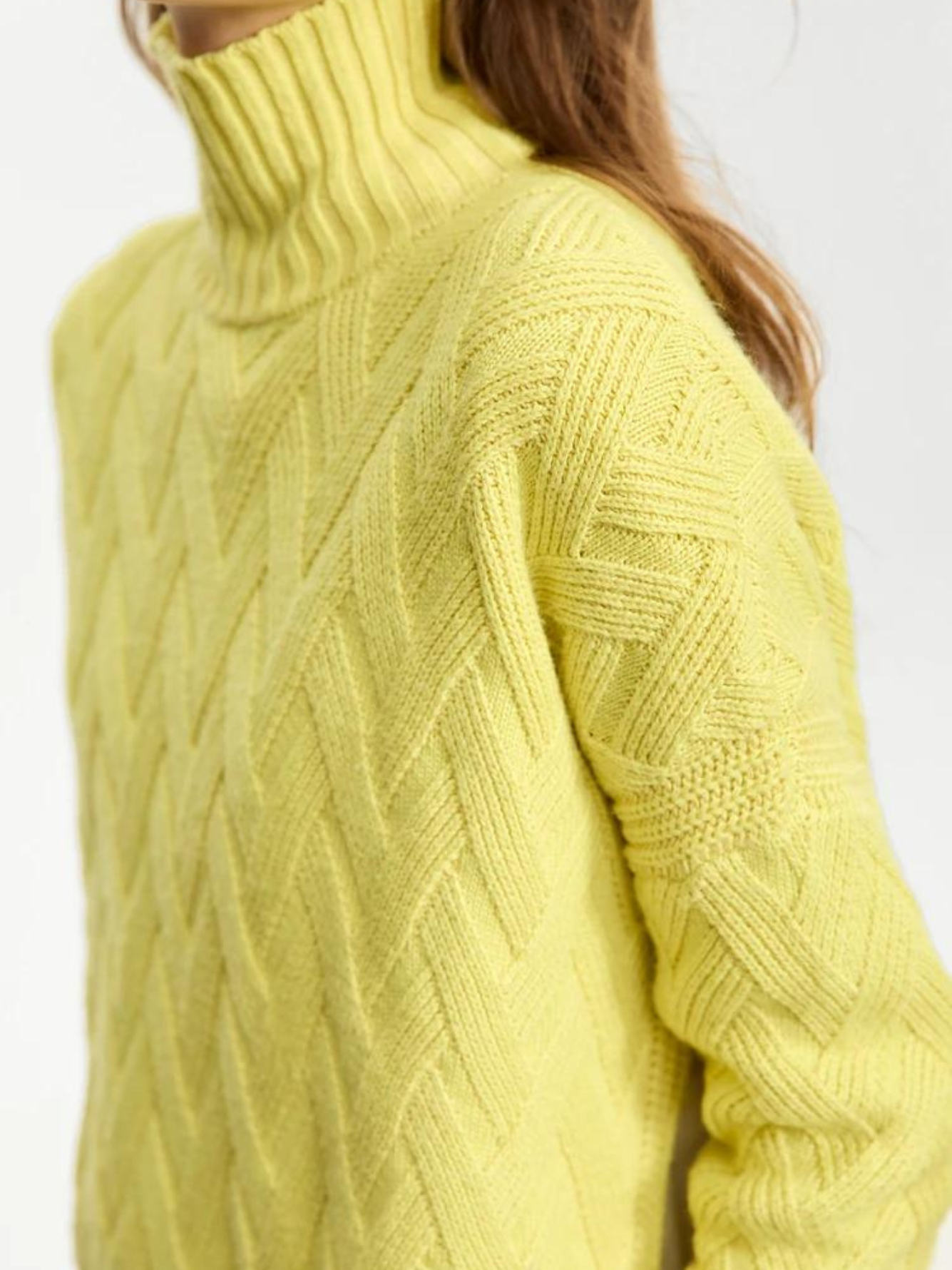 Koselig l flettestrikket turtleneck-genser l Vanero