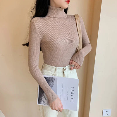 Ribstrikket l Rullekrave Bluse | Vanero