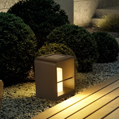 SunLuxe Solterrasselampe | Vandtæt LED Udendørslampe med Skumringssensor | Vanero