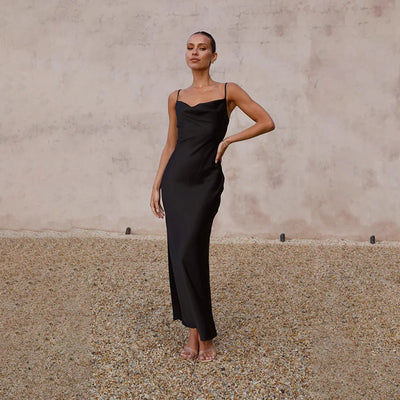 Klara | Satin Maxi Kjole med Cowl Neck l Vanero