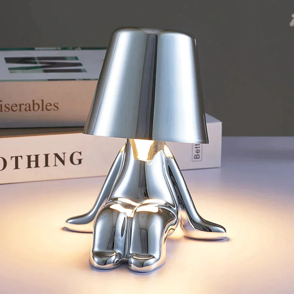 GlowDoll | Stilfuld bordlampe til atmosfære og karakter | Vanero