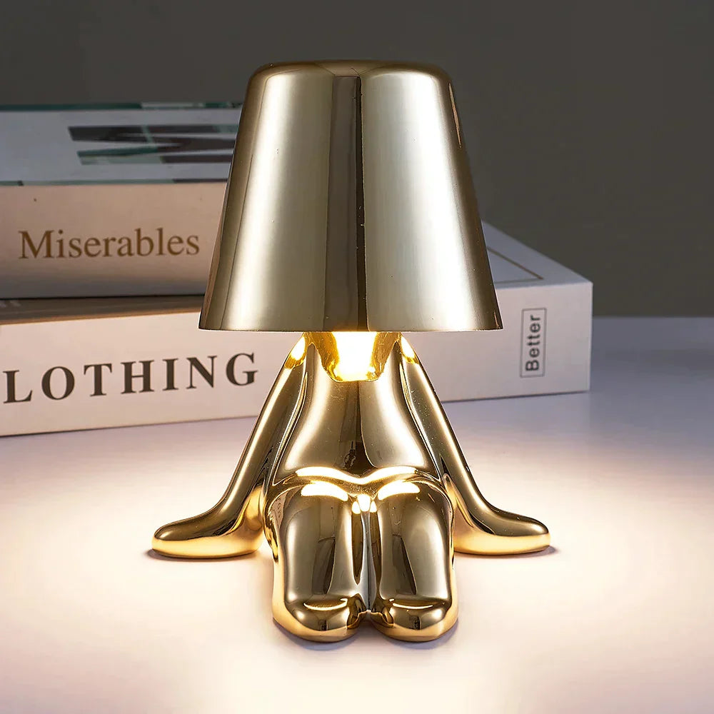 GlowDoll | Stilfuld bordlampe til atmosfære og karakter | Vanero