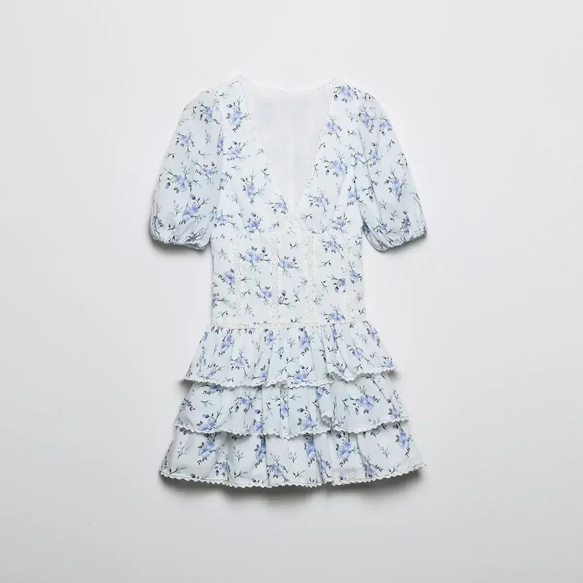 Ravikna Let Tekstilmateriale | Regular Fit Minikjole | Blomsterprint & Flæsedetaljer til Hverdagsbrug & Arrangementer | Vanero
