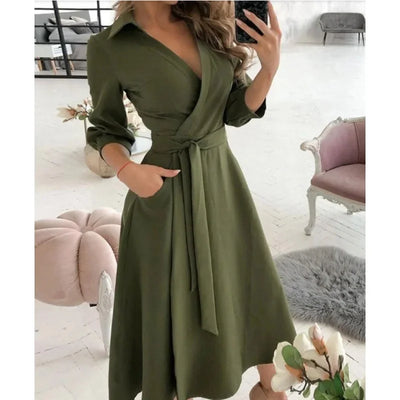 Milena | Stilfuld Sommerfugleprint Omslagskjole l Vanero