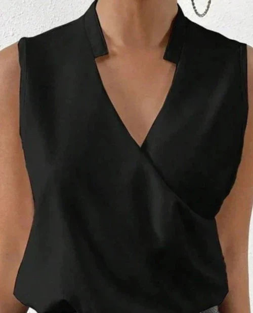 Elegant Chic l Ensfarvet top med stil l Vanero