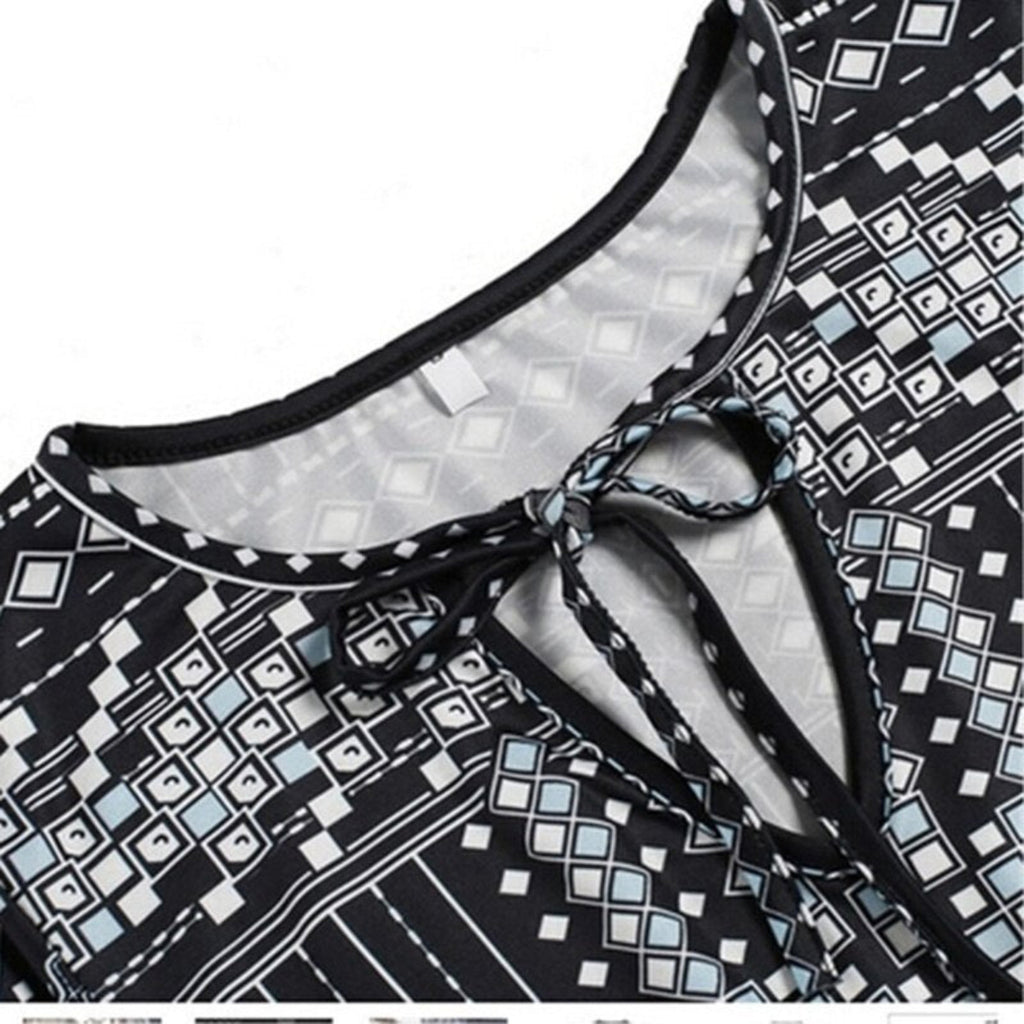 Dame Playsuit | Geometrisk Print Design | V-Hals Kortærmet Jumpsuit | Ferie & Hverdagsbrug | Vanero