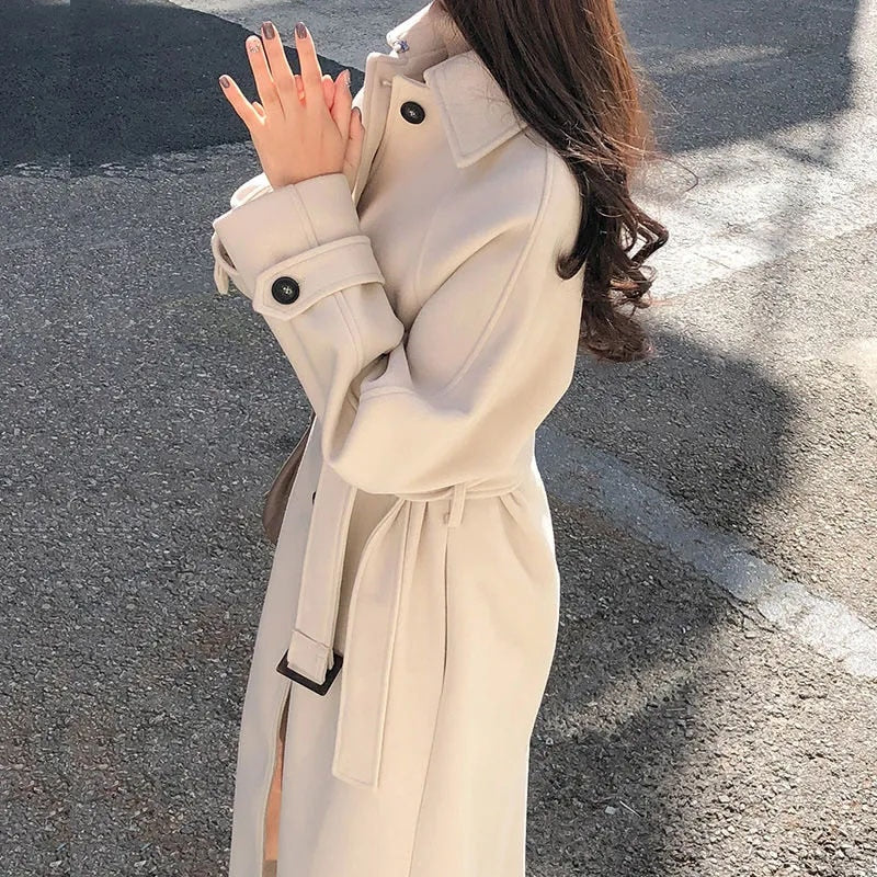 Sofie | Elegant Lang Jakke Dame Beige | Vanero