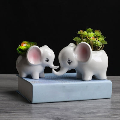 ElephantElegance Skulptural Planter | Moderne Dekorativt Elefantinspireret Design | Vanero