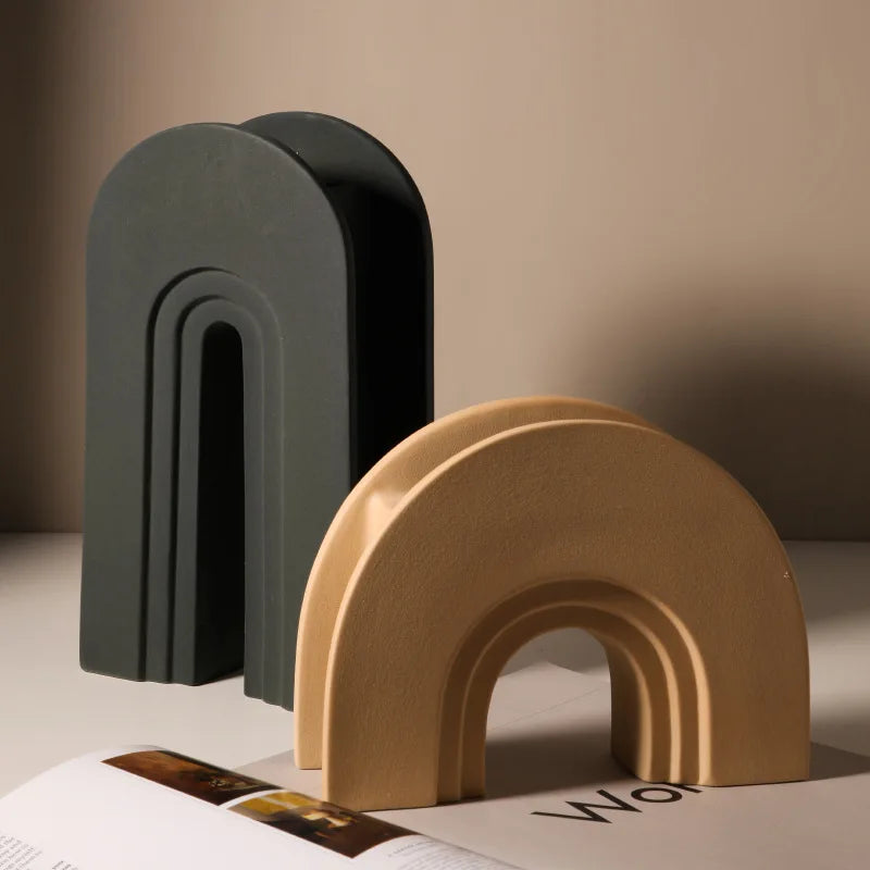 Geometrisk Keramisk Vase Til Blomsterarrangementer | Mat Struktureret Dekorativt Design | Indendørs Dekoration Til Hylder Borde Og Kontorer | Vanero