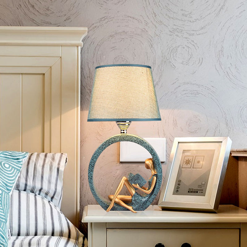 SerenityGlow | Kunstnerisk Figur Bordlampe | Vanero