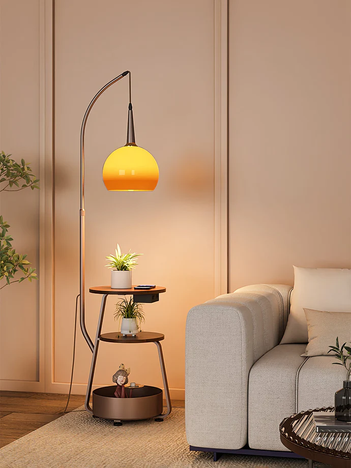 Bordlampe i Glas og Metal | LED Bordlampe med Bauhaus-Inspireret Design | Indendørs Bordbelysning | Vanero