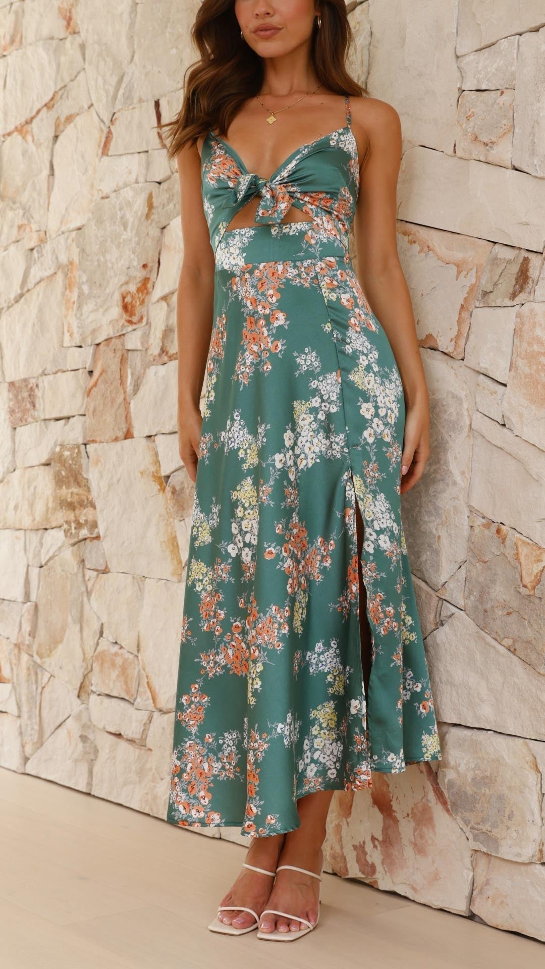 SATIN l FLORAL DRESS l VANERO