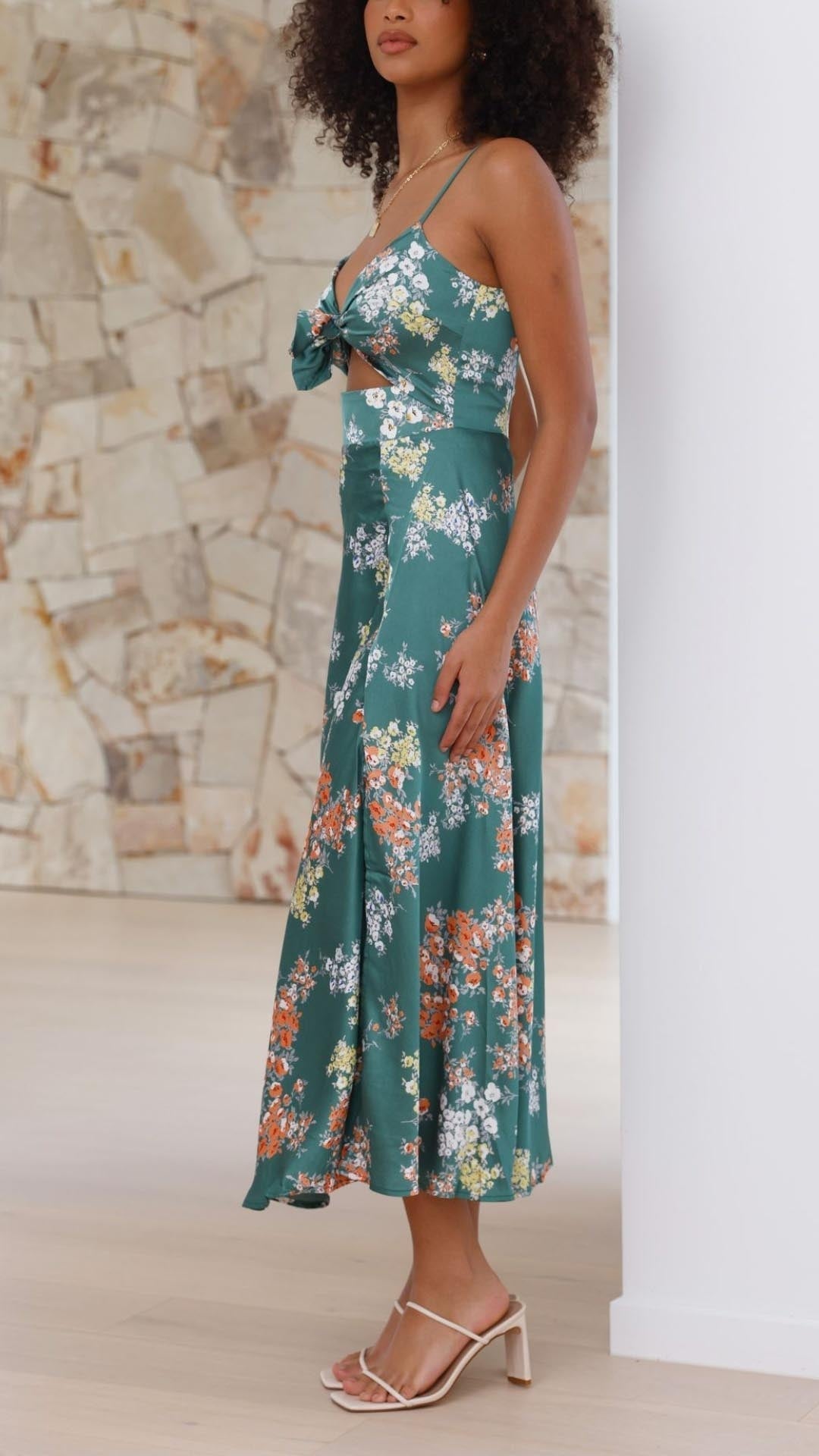 SATIN l FLORAL DRESS l VANERO