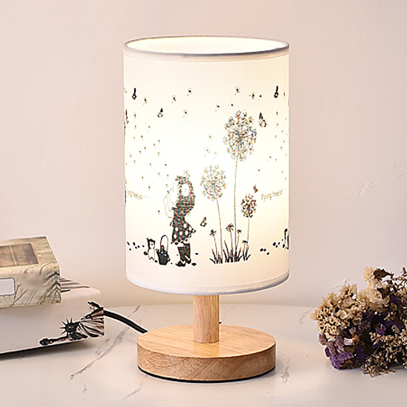 Bordlampe Med Mælkebøtteinspireret Design | Harpiks Og Plast Konstruktion | E27 Indendørs Belysning Til Kontorer Og Opholdsrum | Vanero