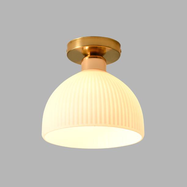 Moderne l loftslampe i mælkehvidt glas l Vanero