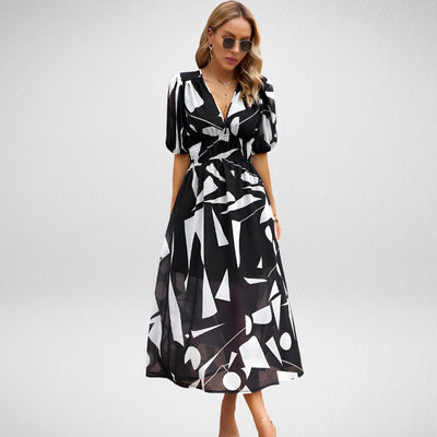 Irmelin | Stilfuld Geometrisk Print Kjole l Vanero