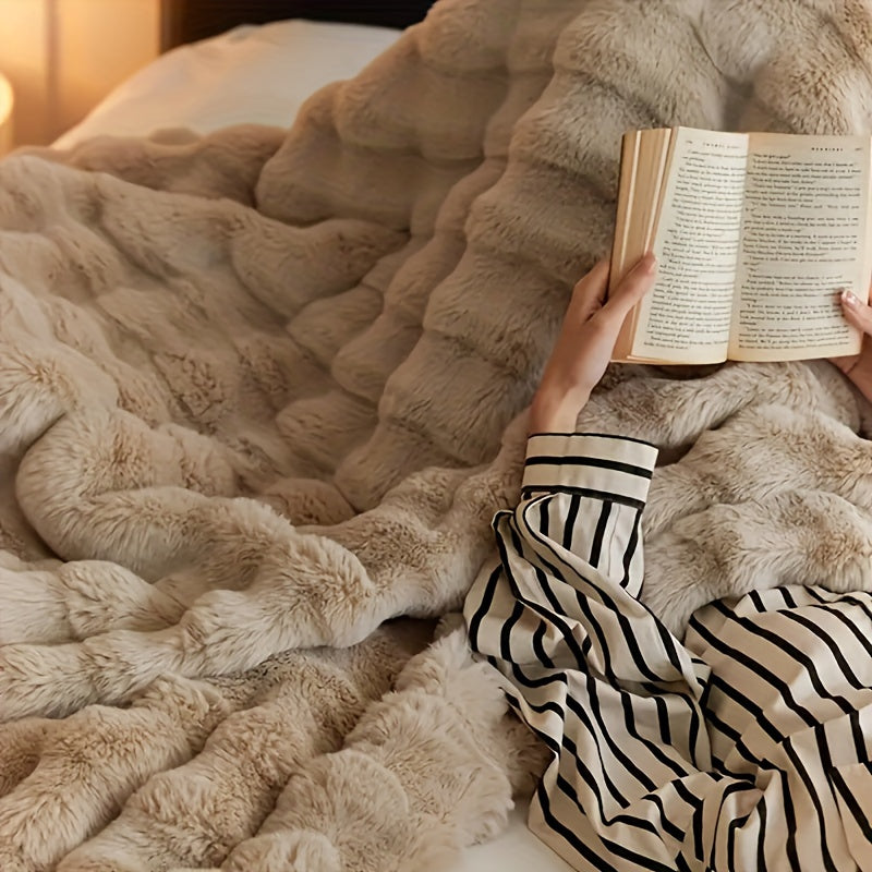 Polyester Faux Fur Tæppe | Dekorativt Tæppe Til Sofa Og Seng | Fås I Flere Størrelser | Vanero