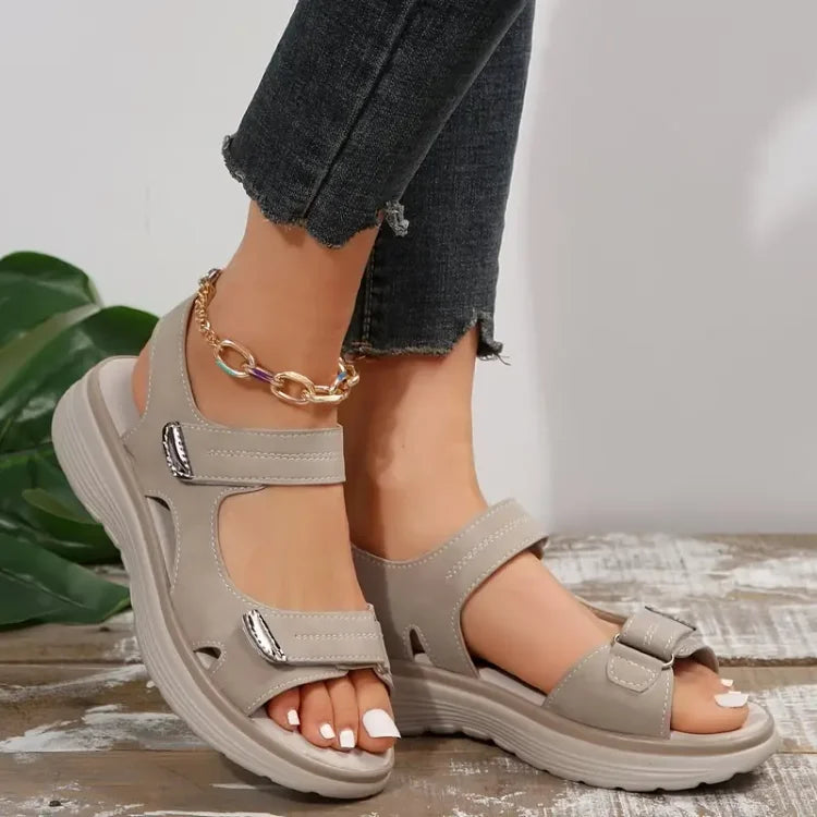 Damesandaler Syntetisk Materiale | Regular Fit Sandaler med Justerbare Stropper | Formet Indersål til Hverdag & Fritidsaktiviteter | Vanero