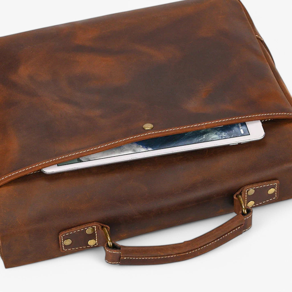 Laptoptaske I Ægte Læder Til Dame | Polstret Laptoprum & Justerbar Skulderrem | Arbejdstaske Til Kontor & Rejser | Vanero