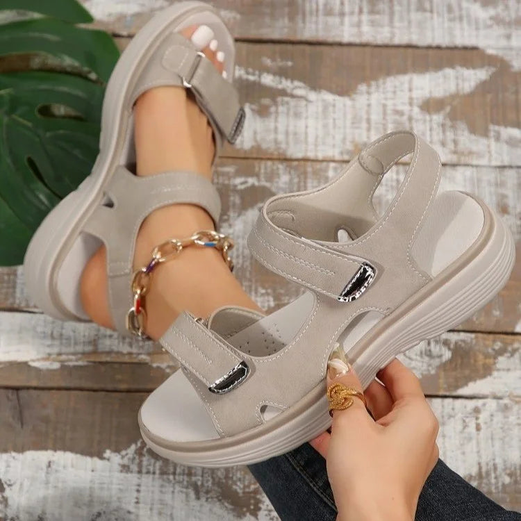 Damesandaler Syntetisk Materiale | Regular Fit Sandaler med Justerbare Stropper | Formet Indersål til Hverdag & Fritidsaktiviteter | Vanero