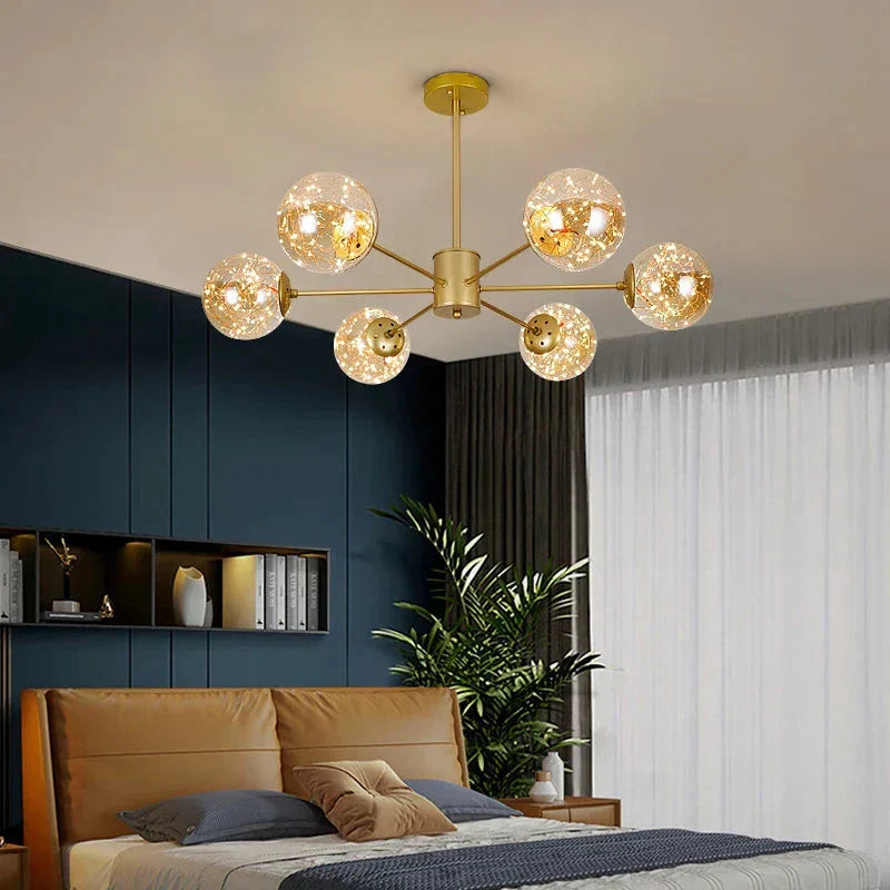 NobleLuminance l Lysekrone med glaskugler l Vanero
