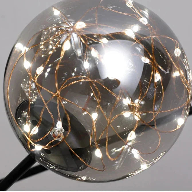NobleLuminance l Lysekrone med glaskugler l Vanero