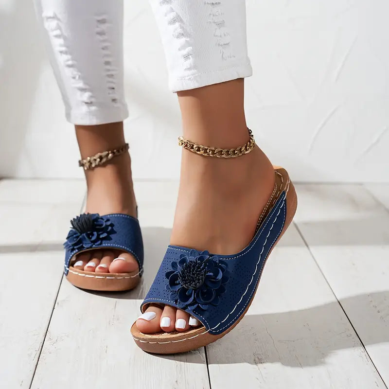 Damesandaler Tekstilblanding | Regular Fit Sommersandaler | Blomsterdetalje med Justerbare Remme til Hverdag & Fritid | Vanero