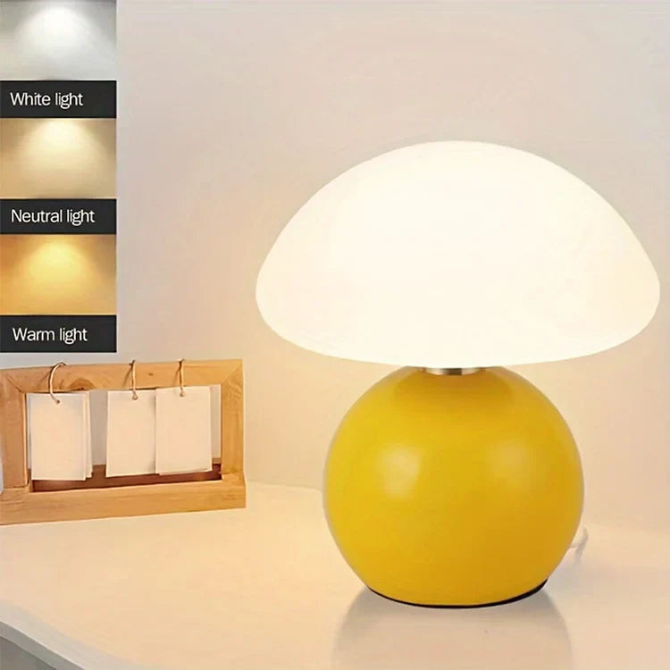 Champignon Bordlampe Med Justerbare LED Lysfarver | Bordlampe I Keramik Og PVC Til Indendørs Belysning | Vanero