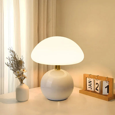 LoriGlow | cremefarvet champignonlampe | Vanero