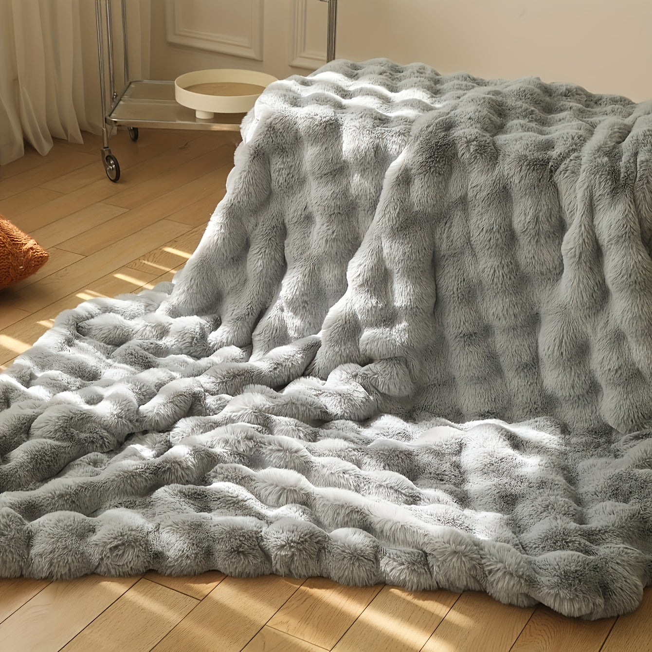 Polyester Faux Fur Tæppe | Dekorativt Tæppe Til Sofa Og Seng | Fås I Flere Størrelser | Vanero