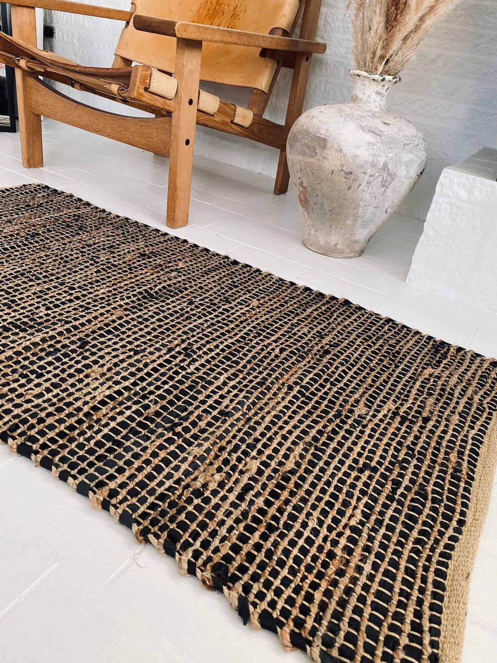 Skind Jute Gulvtæppe Håndflettet Design | Rektangulært Indendørs Tæppe 140x200 cm | Stue Soveværelse & Entré Brug | Vanero