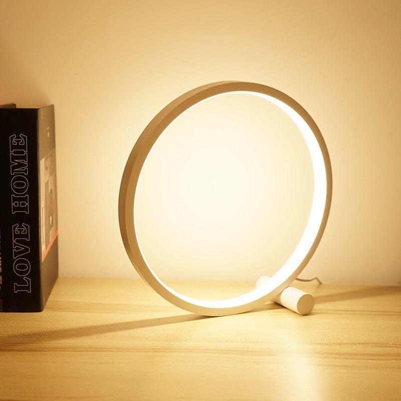 LED Bordlampe Med Halo Design | Varm Hvid Belysning Til Skriveborde Og Natborde | Indendørs Dekorativ Belysning | Vanero