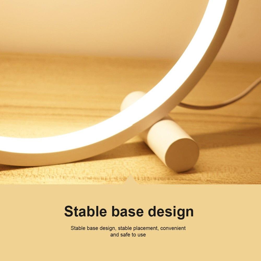 LED Bordlampe Med Halo Design | Varm Hvid Belysning Til Skriveborde Og Natborde | Indendørs Dekorativ Belysning | Vanero